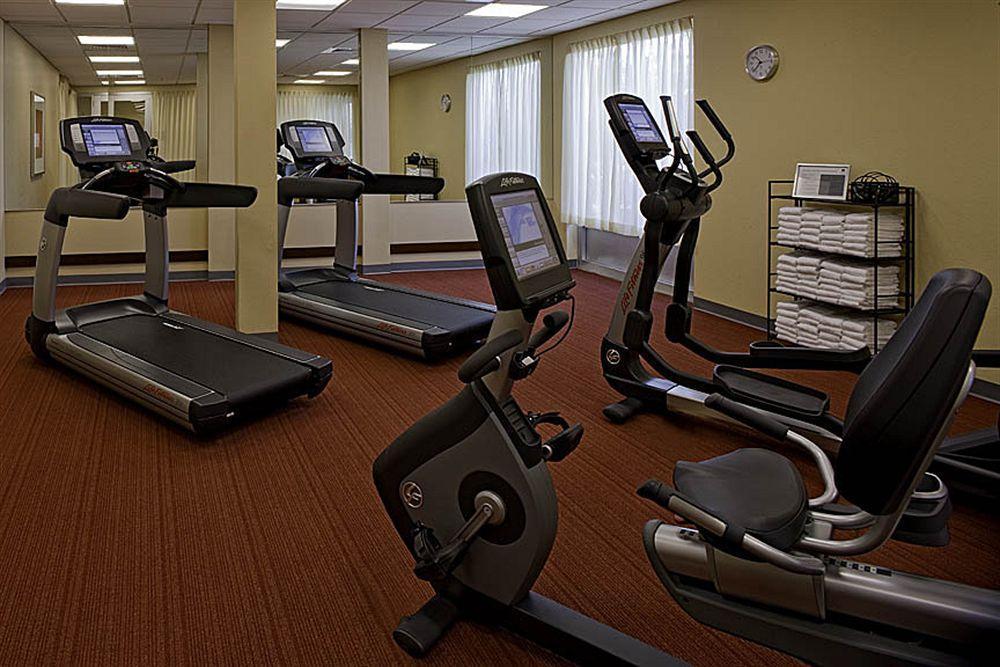 Hyatt Place Uptown Hotel